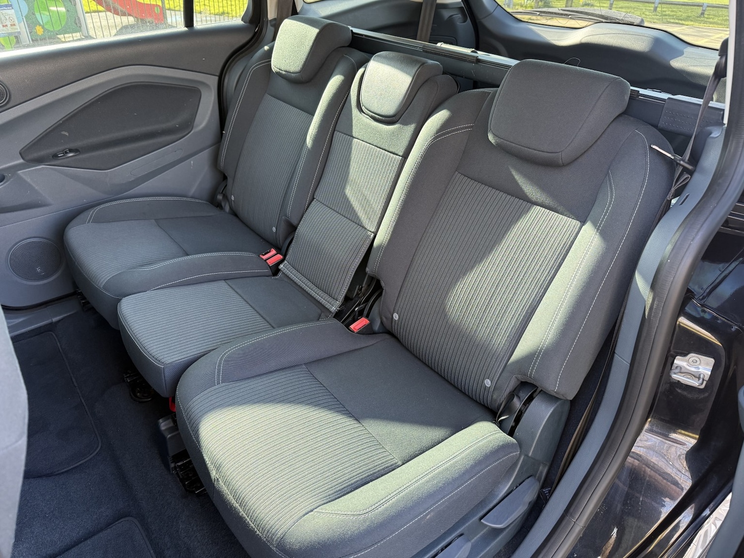 Used Ford Grand C-Max 2013 for sale - 77701110: Photo 13