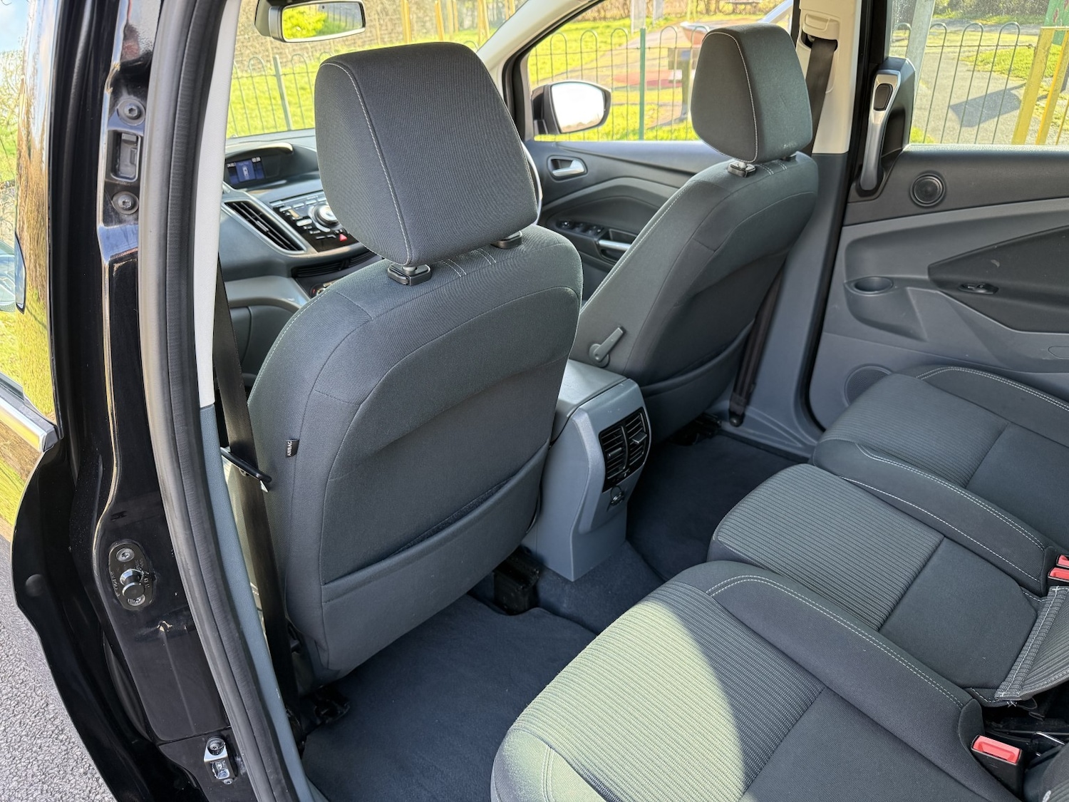 Used Ford Grand C-Max 2013 for sale - 77701110: Photo 14