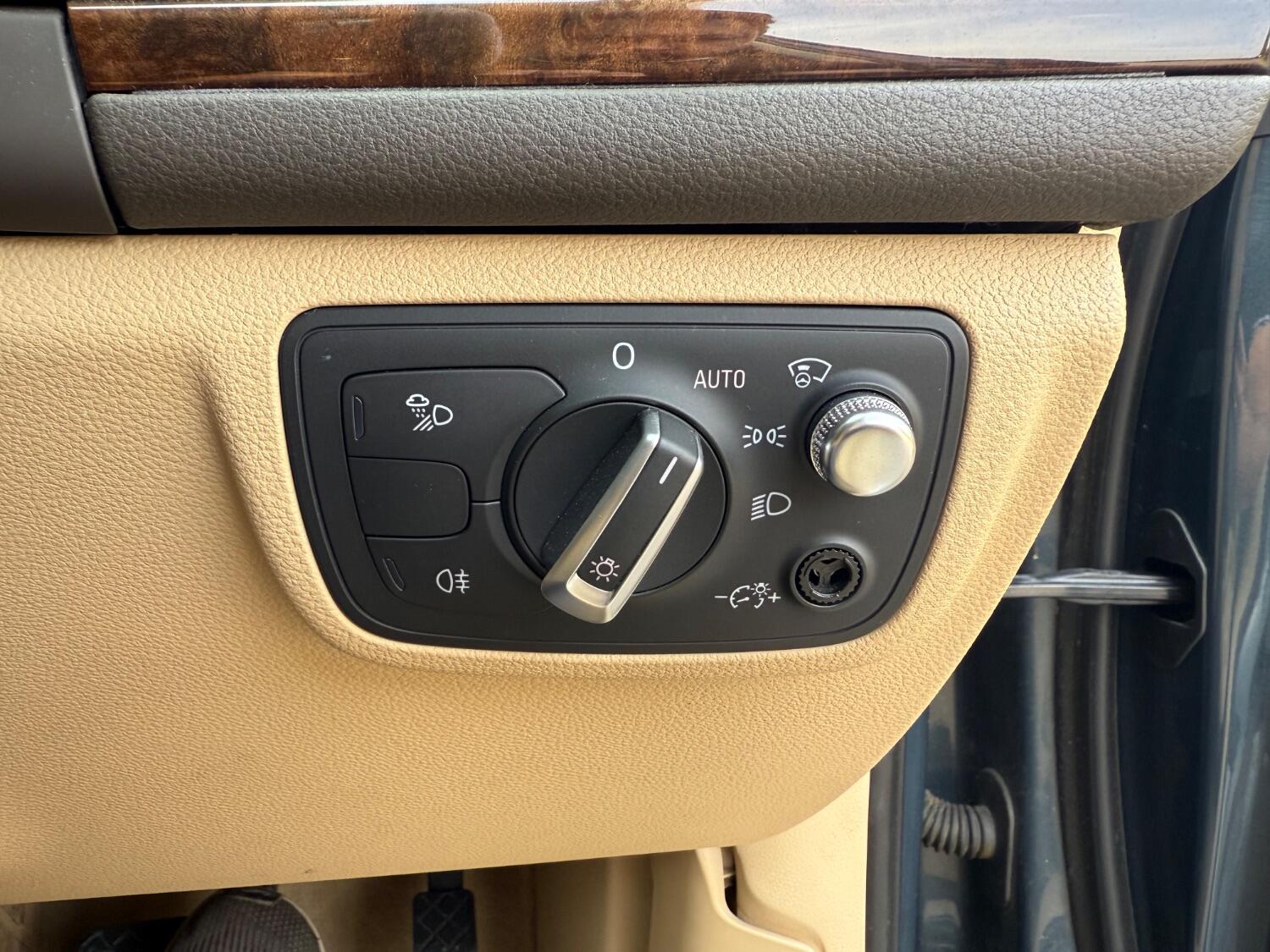 Used Audi A6 Avant 2012 for sale - 76624398: Photo 20