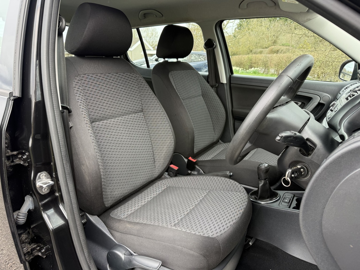 Used Skoda Fabia 2014 for sale - 77880973: Photo 8