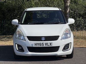 Used Suzuki Swift 2015 for sale - 79360132: Photo