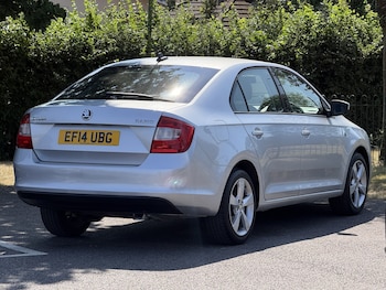 Used Skoda Rapid 2014 for sale - 79184173: Photo