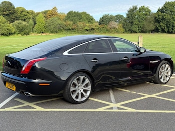 Used Jaguar XJ 2011 for sale - 75535567: Photo