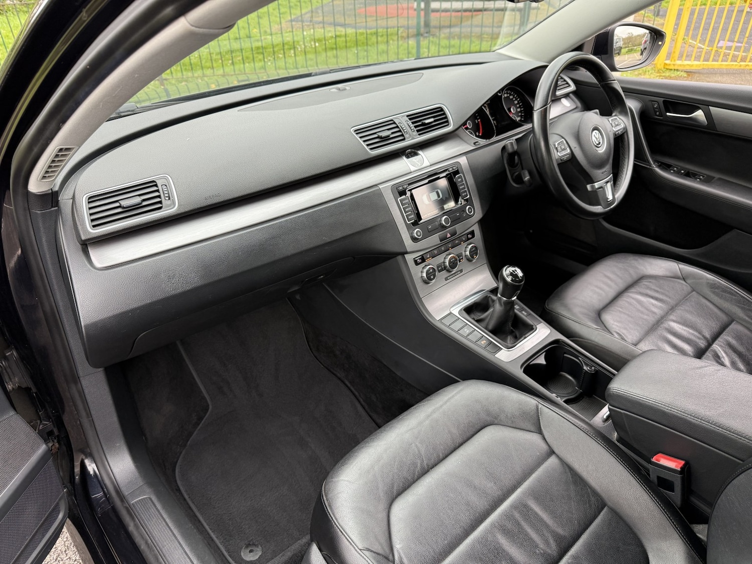 Used Volkswagen Passat 2014 for sale - 78125180: Photo 11