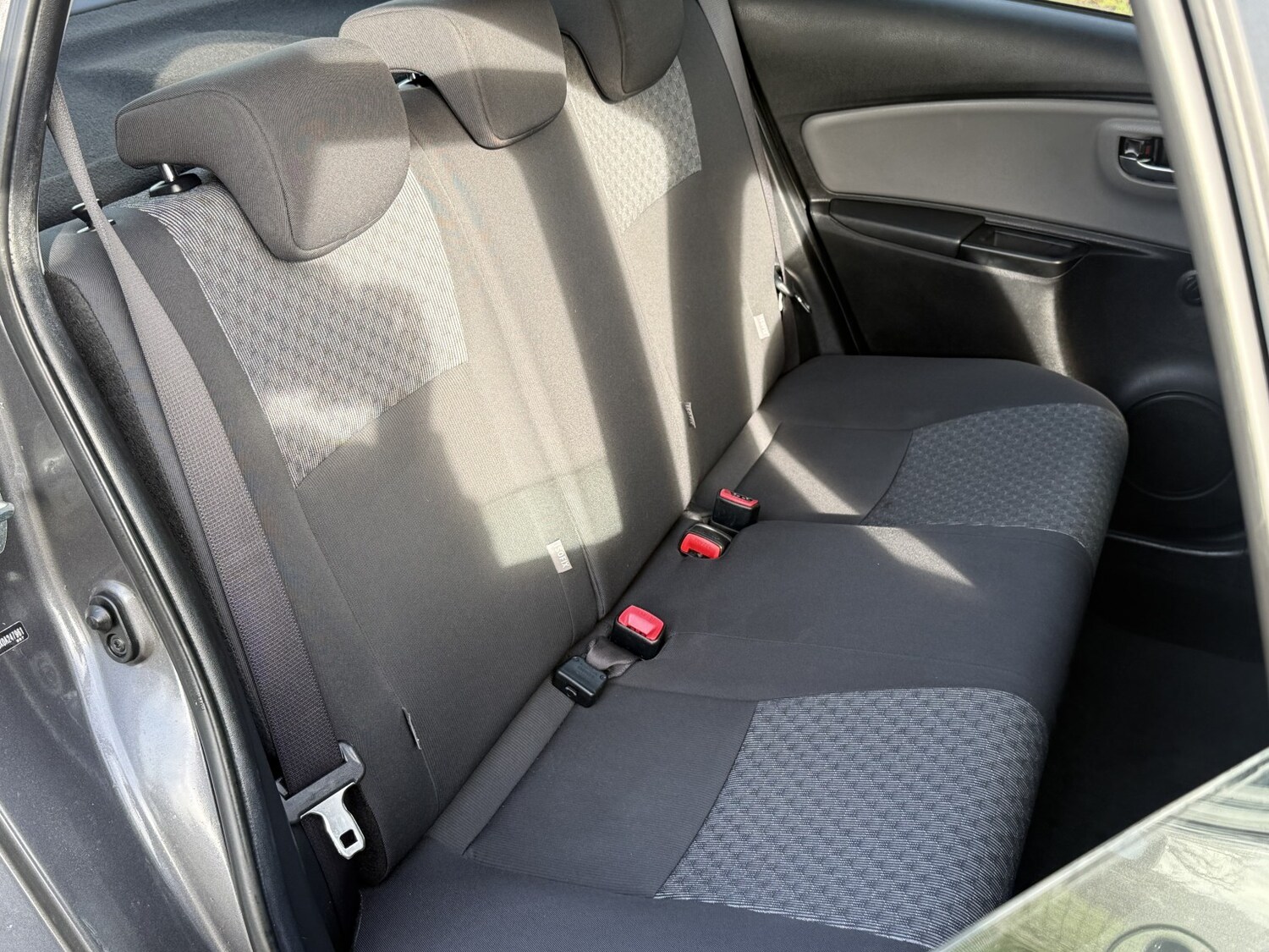 Used Toyota Yaris 2014 for sale - 77501525: Photo 15