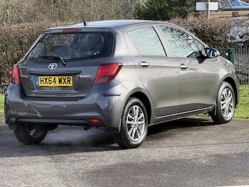 Used Toyota Yaris 2014 for sale - 77501525: Photo