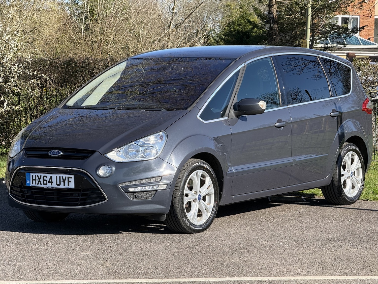 Used Ford S-Max 2014 for sale - 77938242: Photo 3
