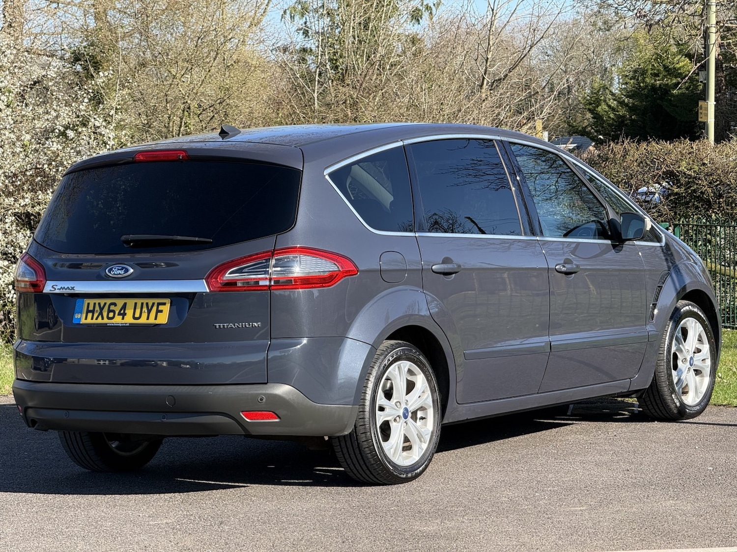 Used Ford S-Max 2014 for sale - 77938242: Photo 4