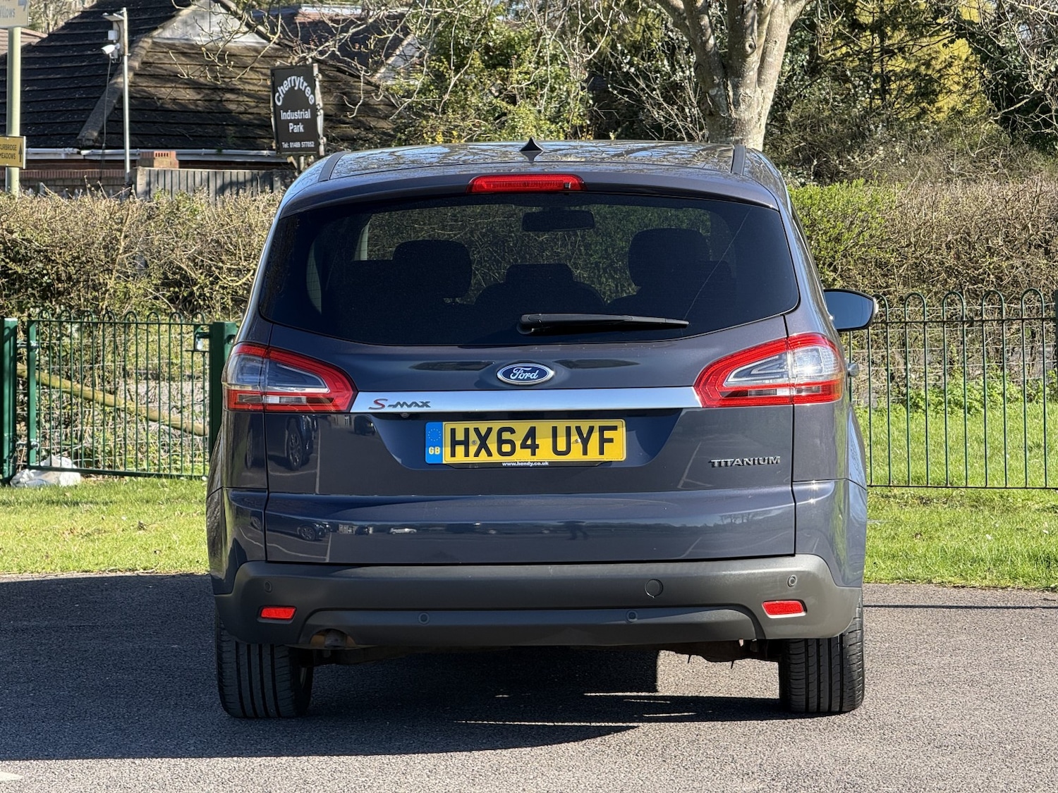 Used Ford S-Max 2014 for sale - 77938242: Photo 5