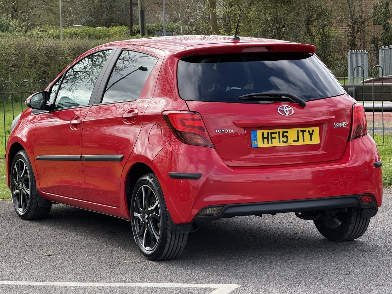 Used Toyota Yaris 2015 for sale - 78018271: Photo 4