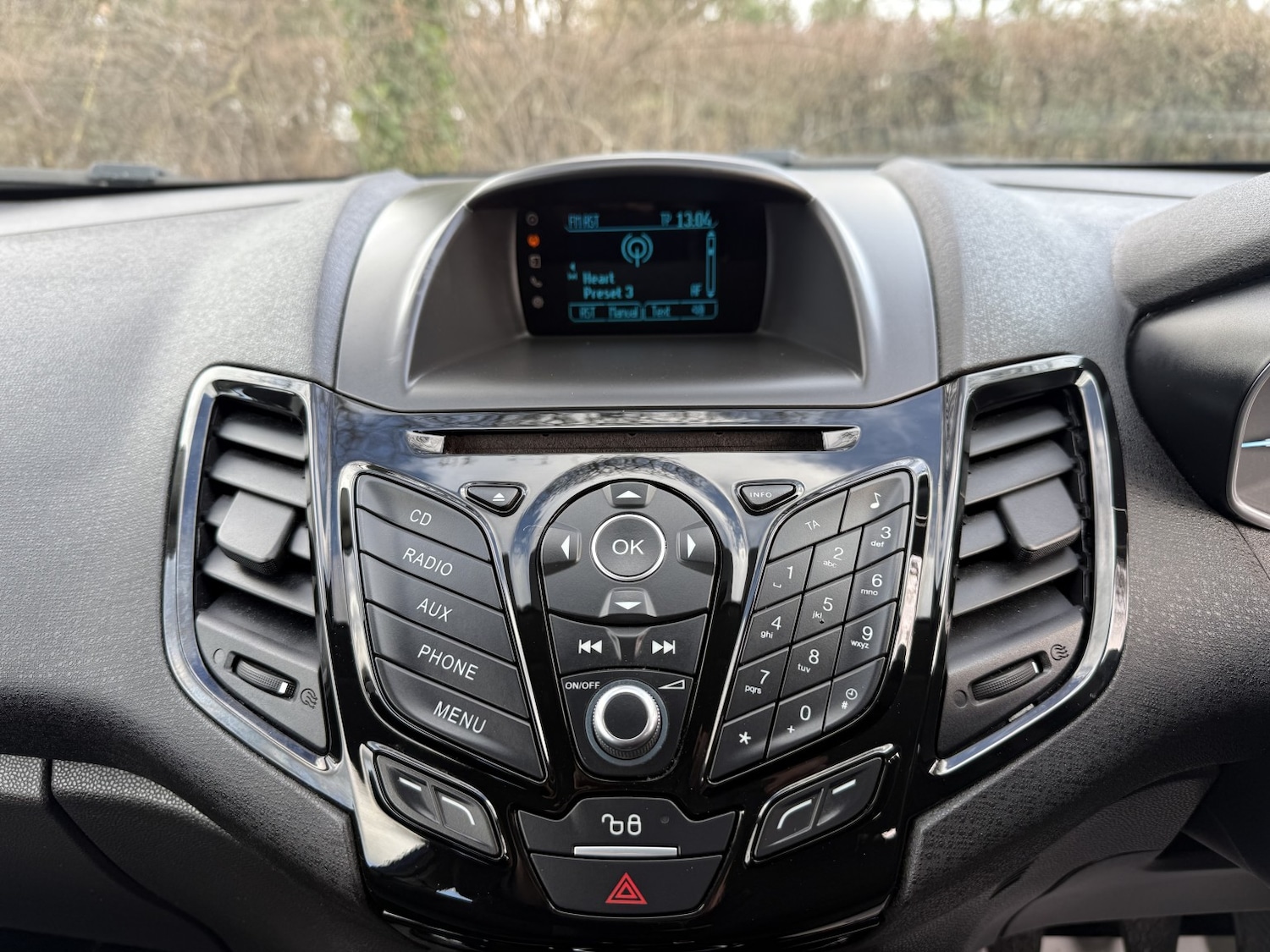 Used Ford Fiesta 2015 for sale - 77423446: Photo 12