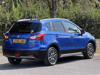 Used Suzuki SX4 S-Cross 2015 for sale - 79608566: Photo