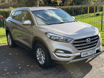 Used Hyundai TUCSON 2017 for sale - 76521045: Photo