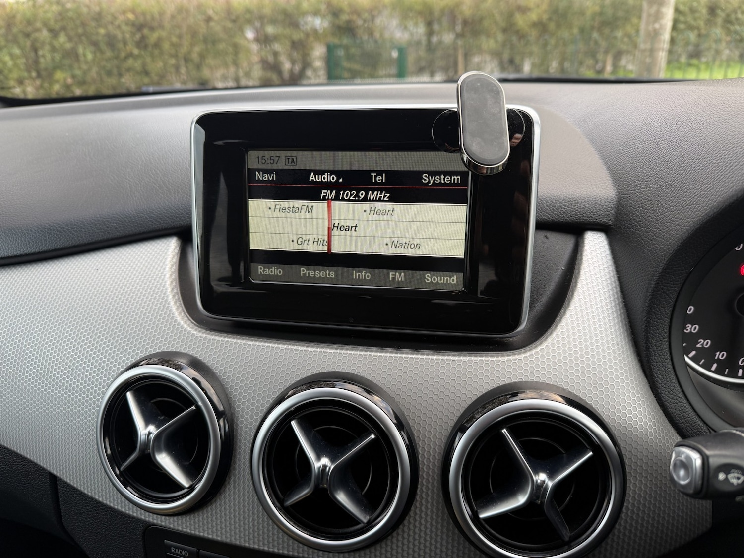 Used Mercedes-Benz B Class 2014 for sale - 76631466: Photo 16