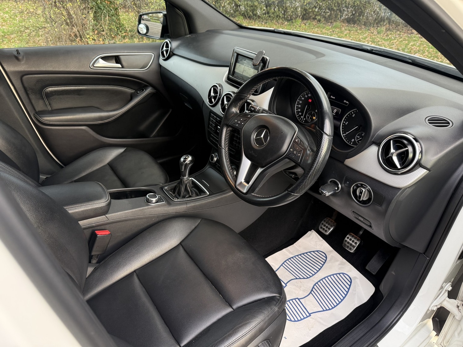 Used Mercedes-Benz B Class 2014 for sale - 76631466: Photo 7