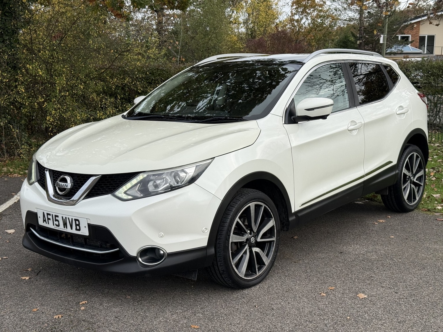 Used Nissan Qashqai 2015 for sale - 76531219: Photo 3