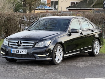 Used Mercedes-Benz C Class 2013 for sale - 77251334: Photo
