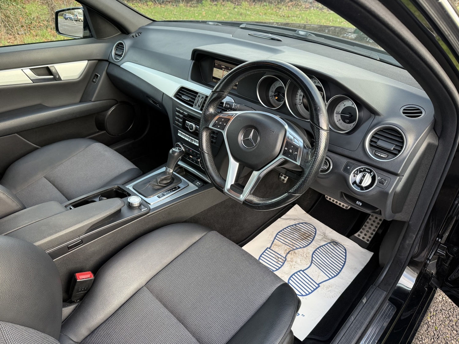 Used Mercedes-Benz C Class 2013 for sale - 77251334: Photo 7