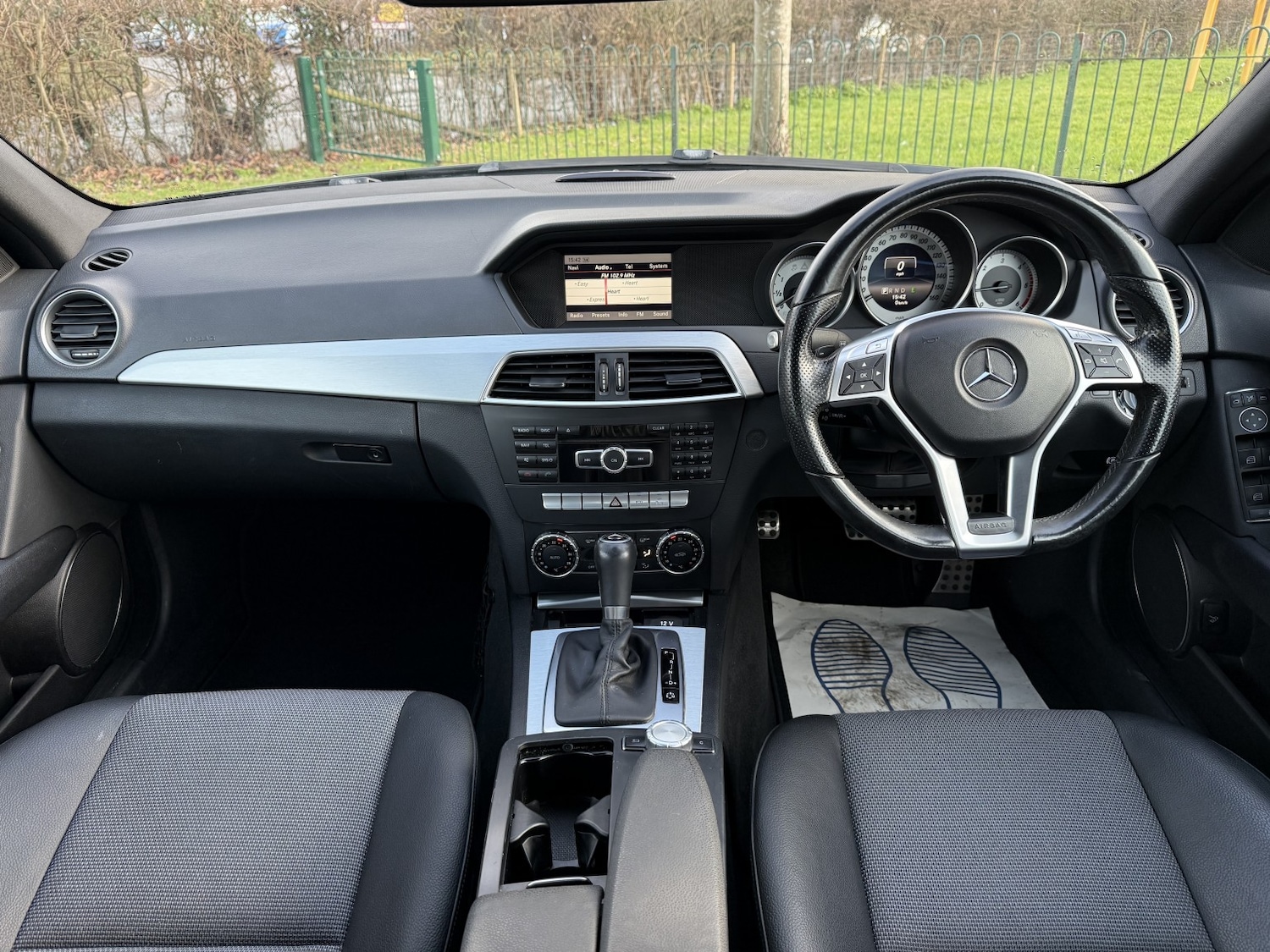 Used Mercedes-Benz C Class 2013 for sale - 77251334: Photo 9