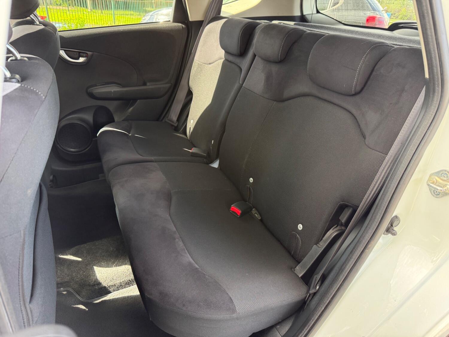 Used Honda Jazz 2013 for sale - 76134033: Photo 11