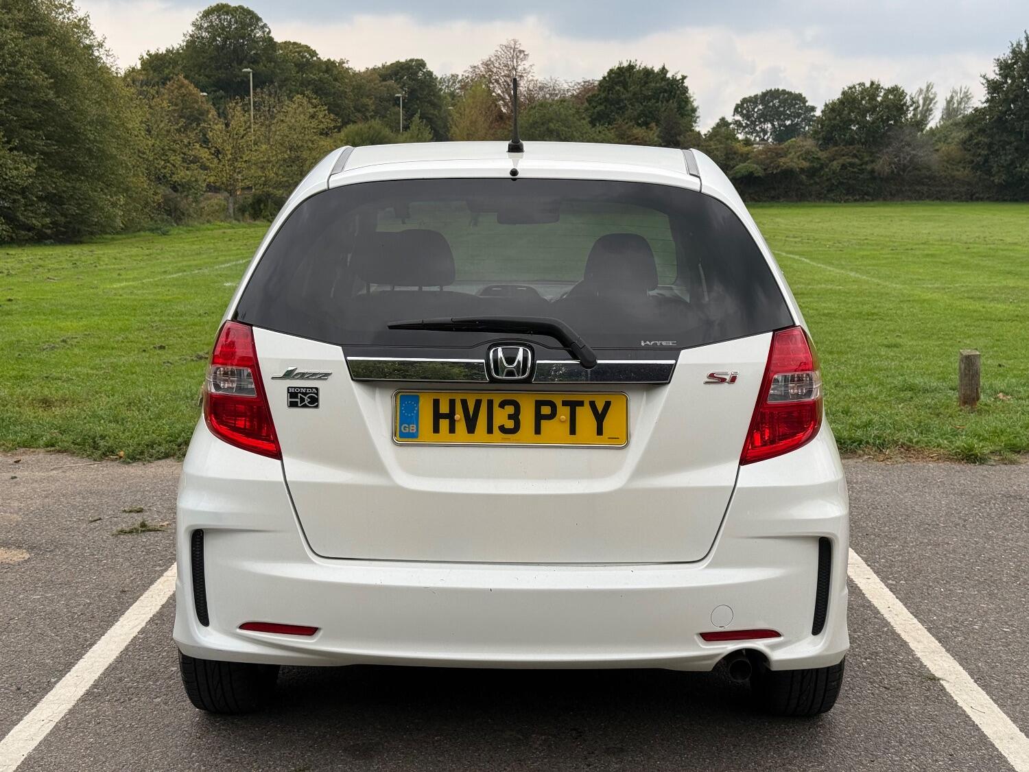 Used Honda Jazz 2013 for sale - 76134033: Photo 6