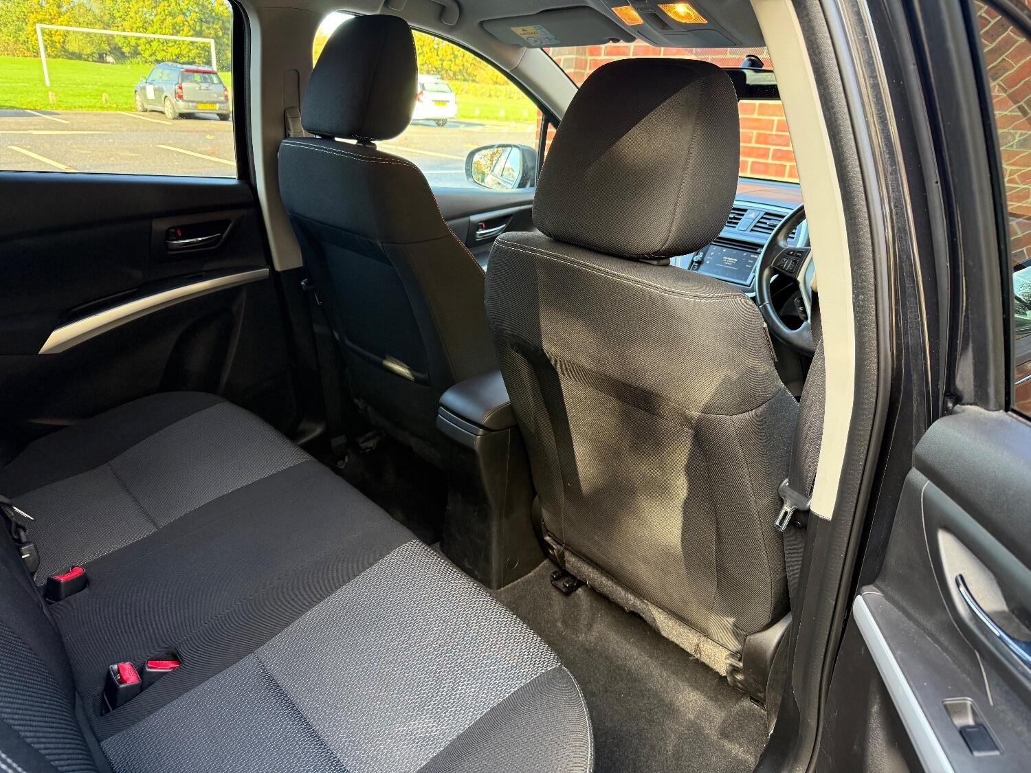 Used Suzuki SX4 S-Cross 2013 for sale - 76521112: Photo 14