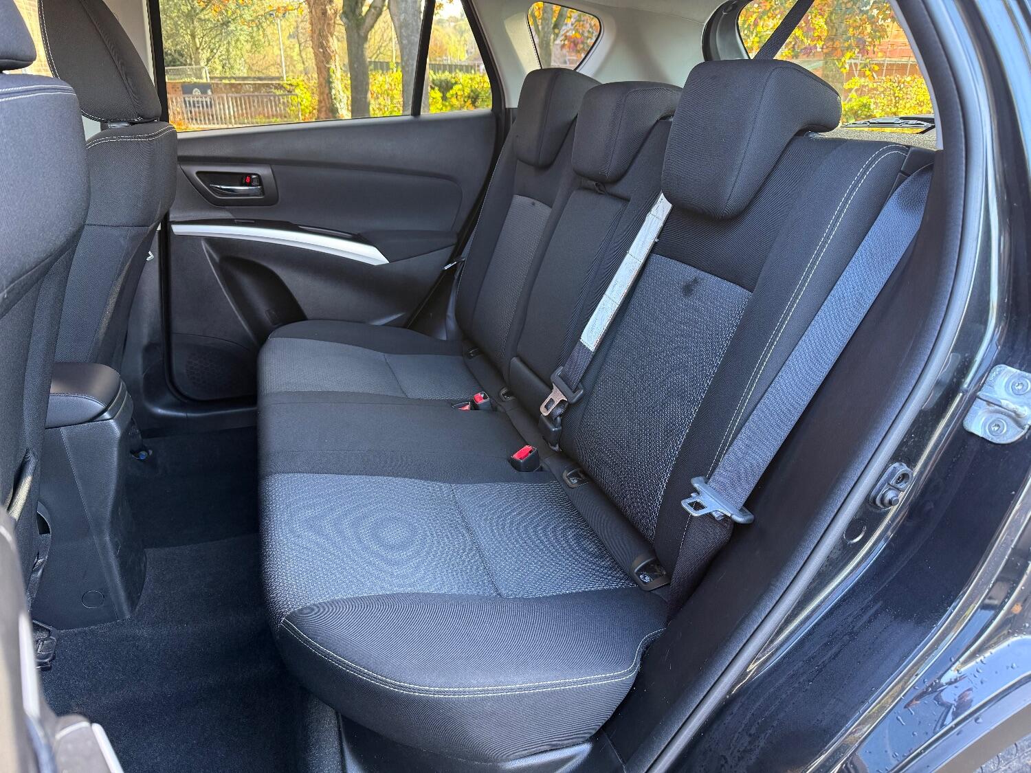 Used Suzuki SX4 S-Cross 2013 for sale - 76521112: Photo 16