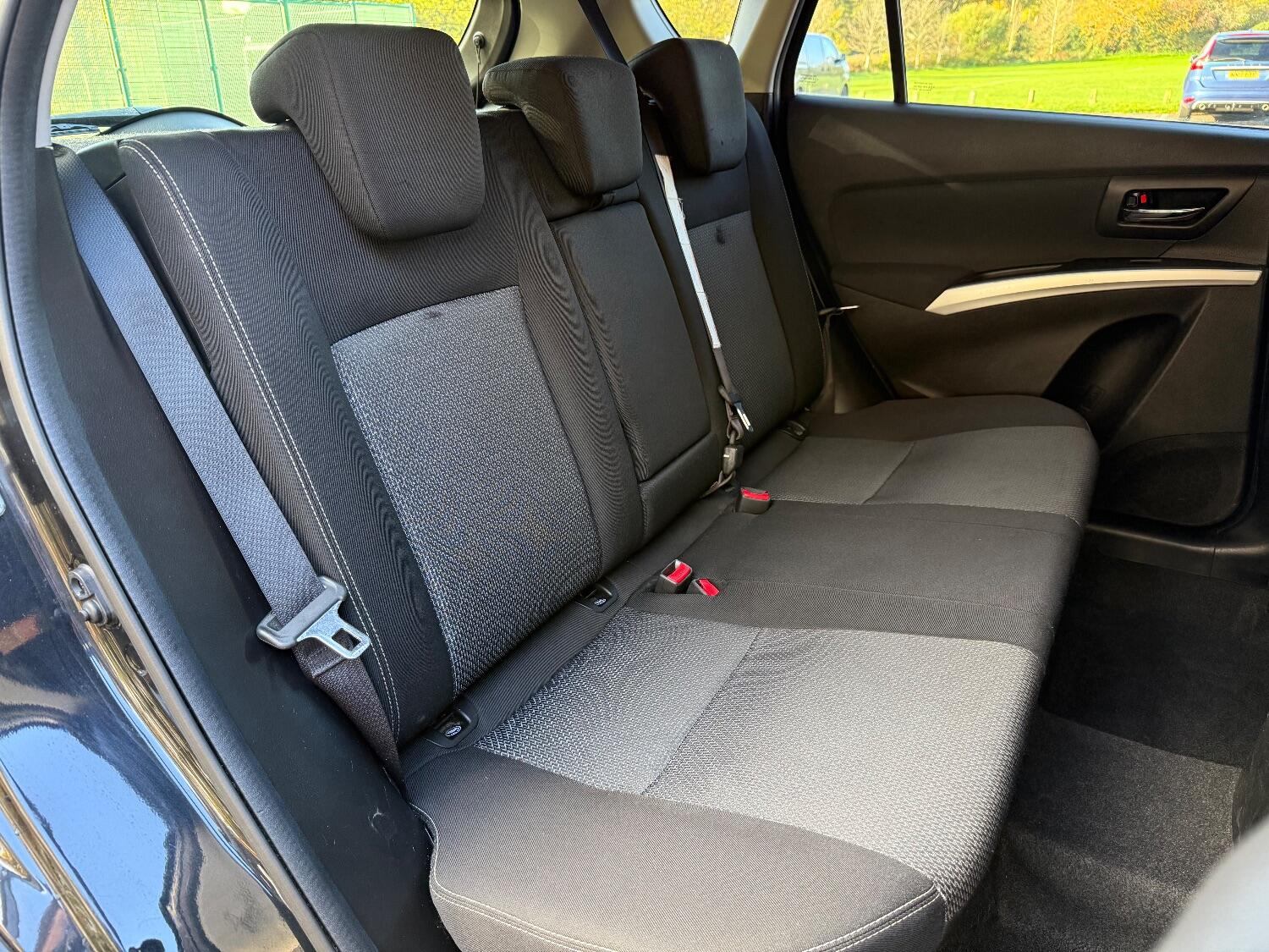 Used Suzuki SX4 S-Cross 2013 for sale - 76521112: Photo 17