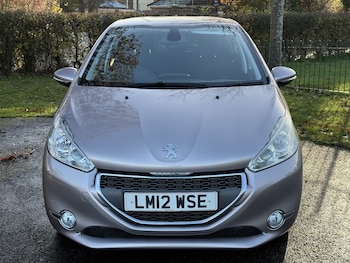 Used Peugeot 208 2012 for sale - 77020569: Photo