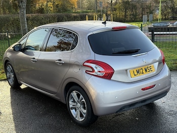 Used Peugeot 208 2012 for sale - 77020569: Photo