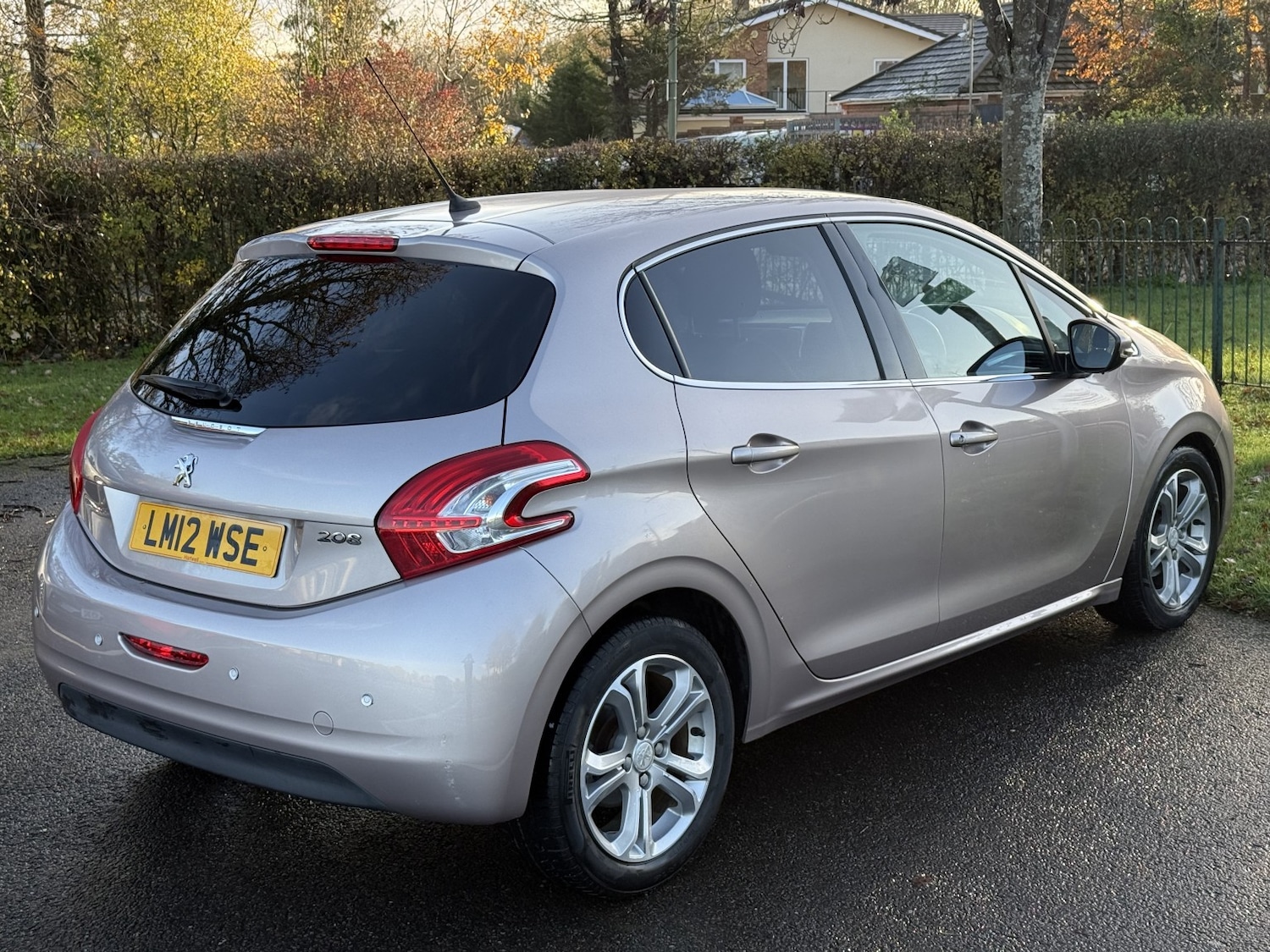 Used Peugeot 208 2012 for sale - 77020569: Photo 5