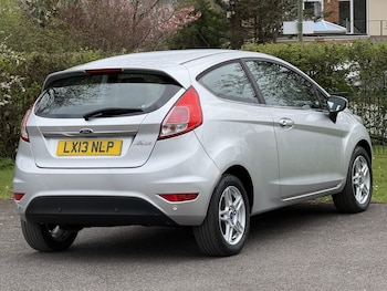 Used Ford Fiesta 2013 for sale - 78139433: Photo