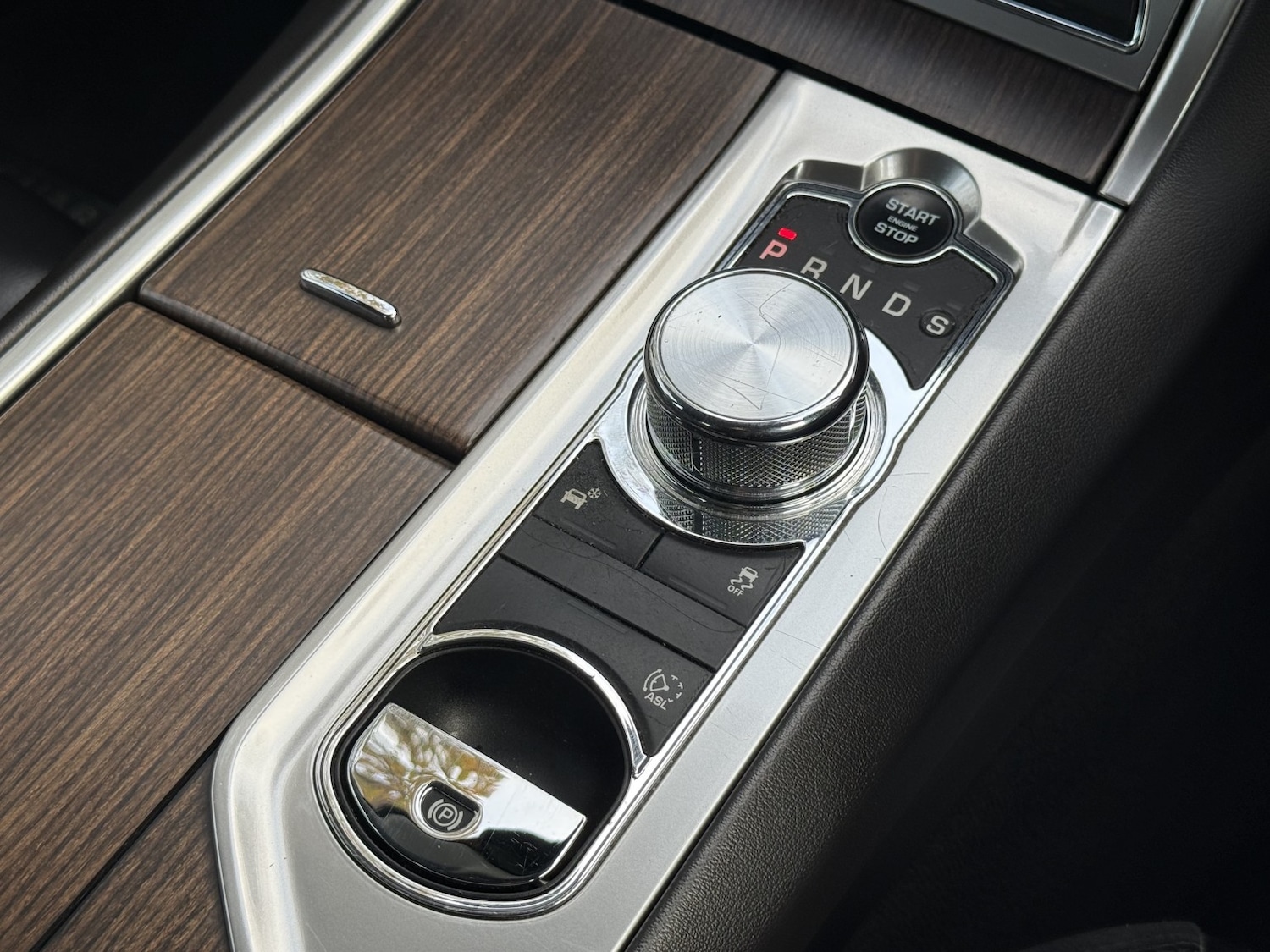 Used Jaguar XF 2011 for sale - 76631469: Photo 19