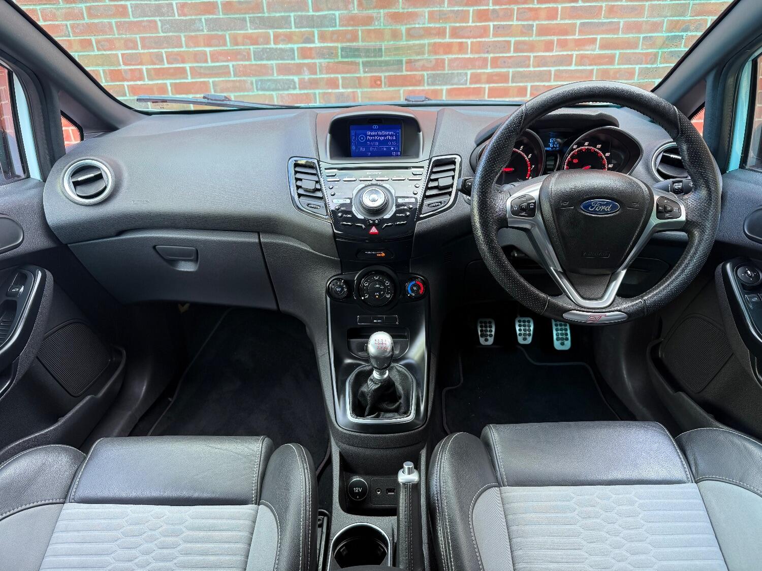 Used Ford Fiesta 2014 for sale - 76455521: Photo 11