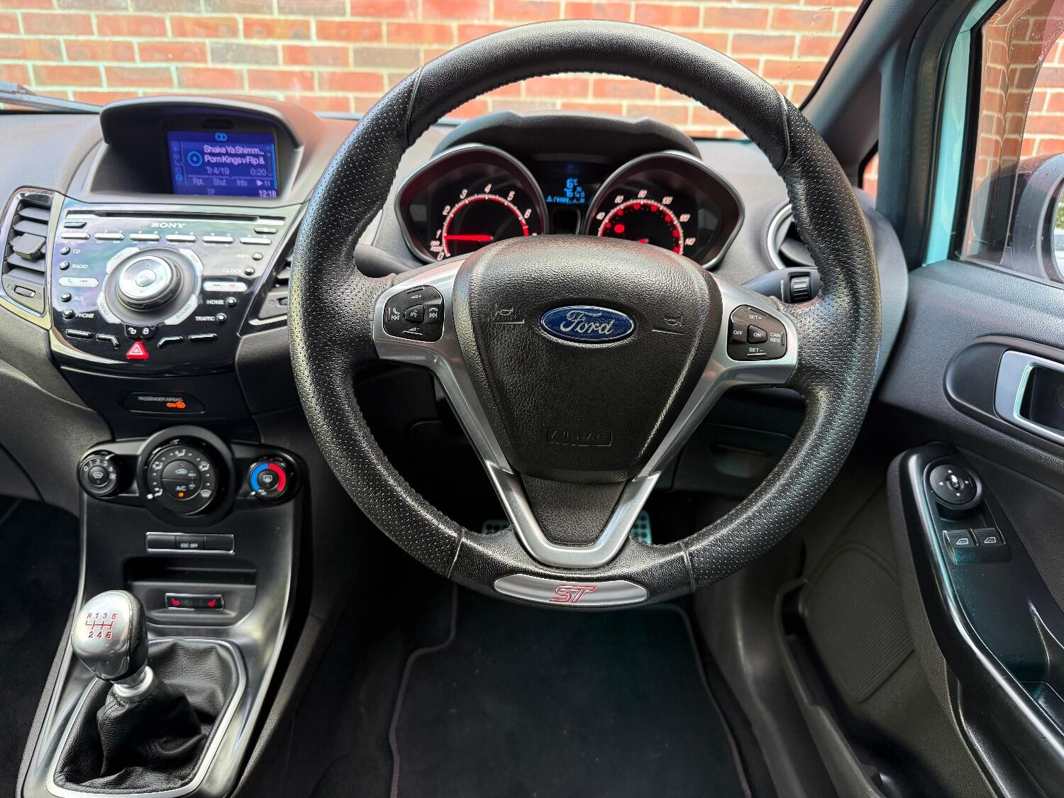 Used Ford Fiesta 2014 for sale - 76455521: Photo 12