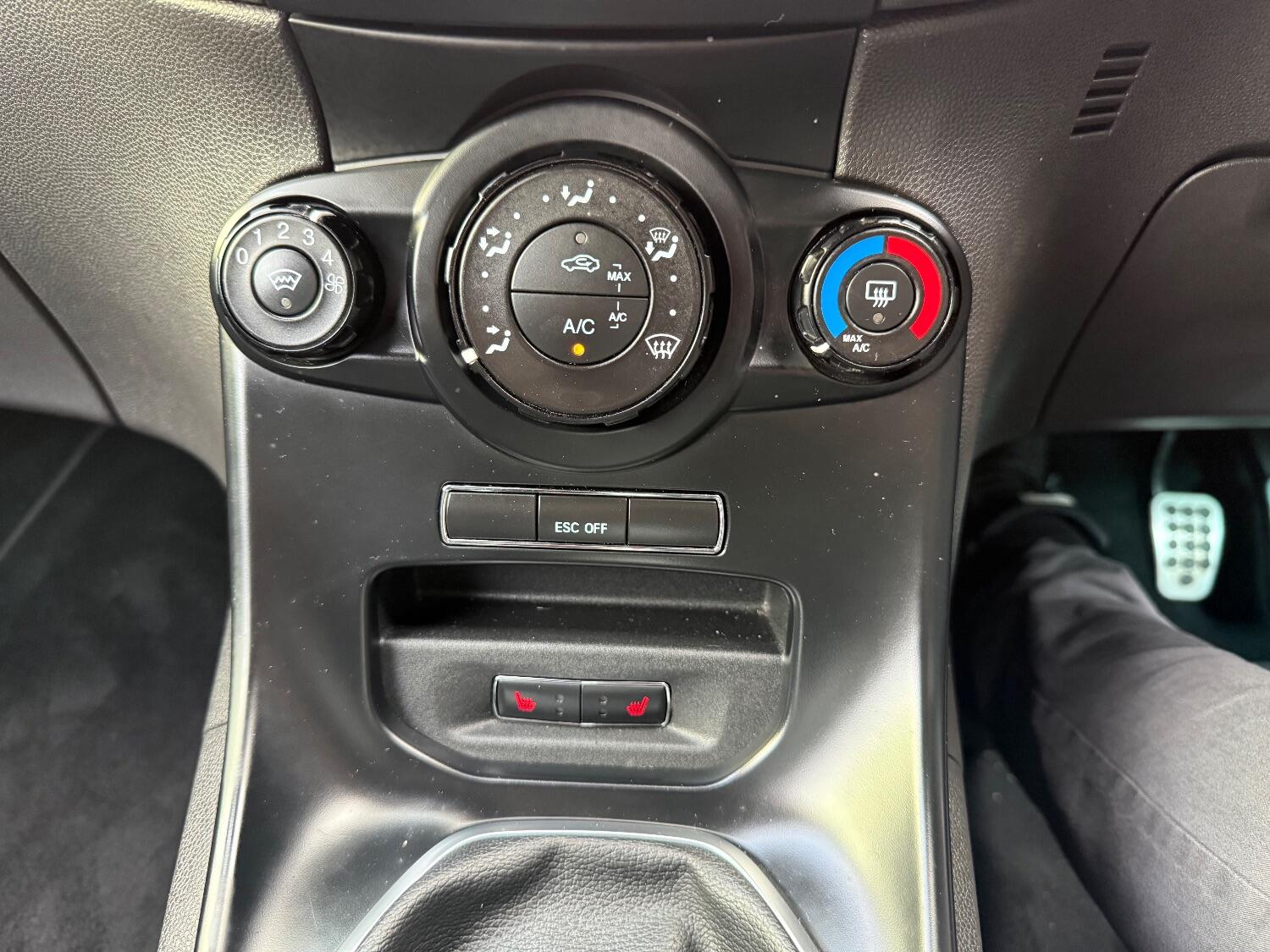 Used Ford Fiesta 2014 for sale - 76455521: Photo 17