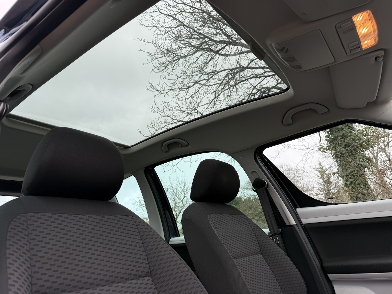 Used Skoda Roomster 2014 for sale - 77792756: Photo 16