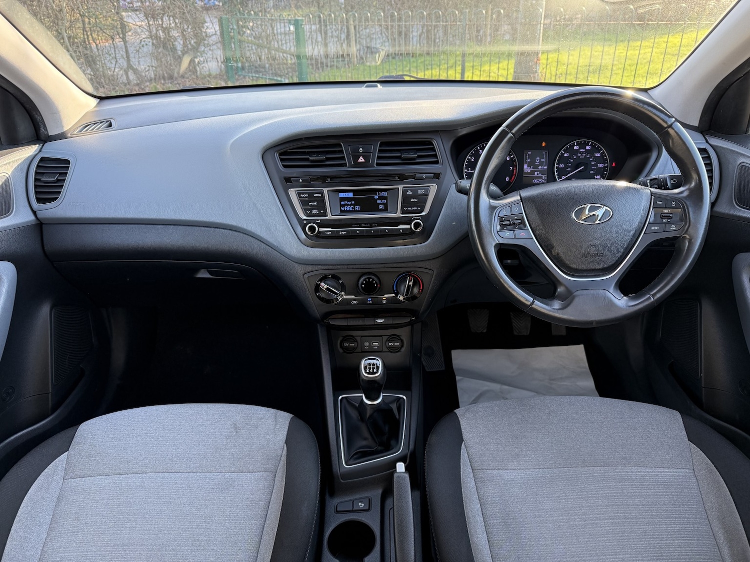 Used Hyundai i20 2015 for sale - 77049278: Photo 9