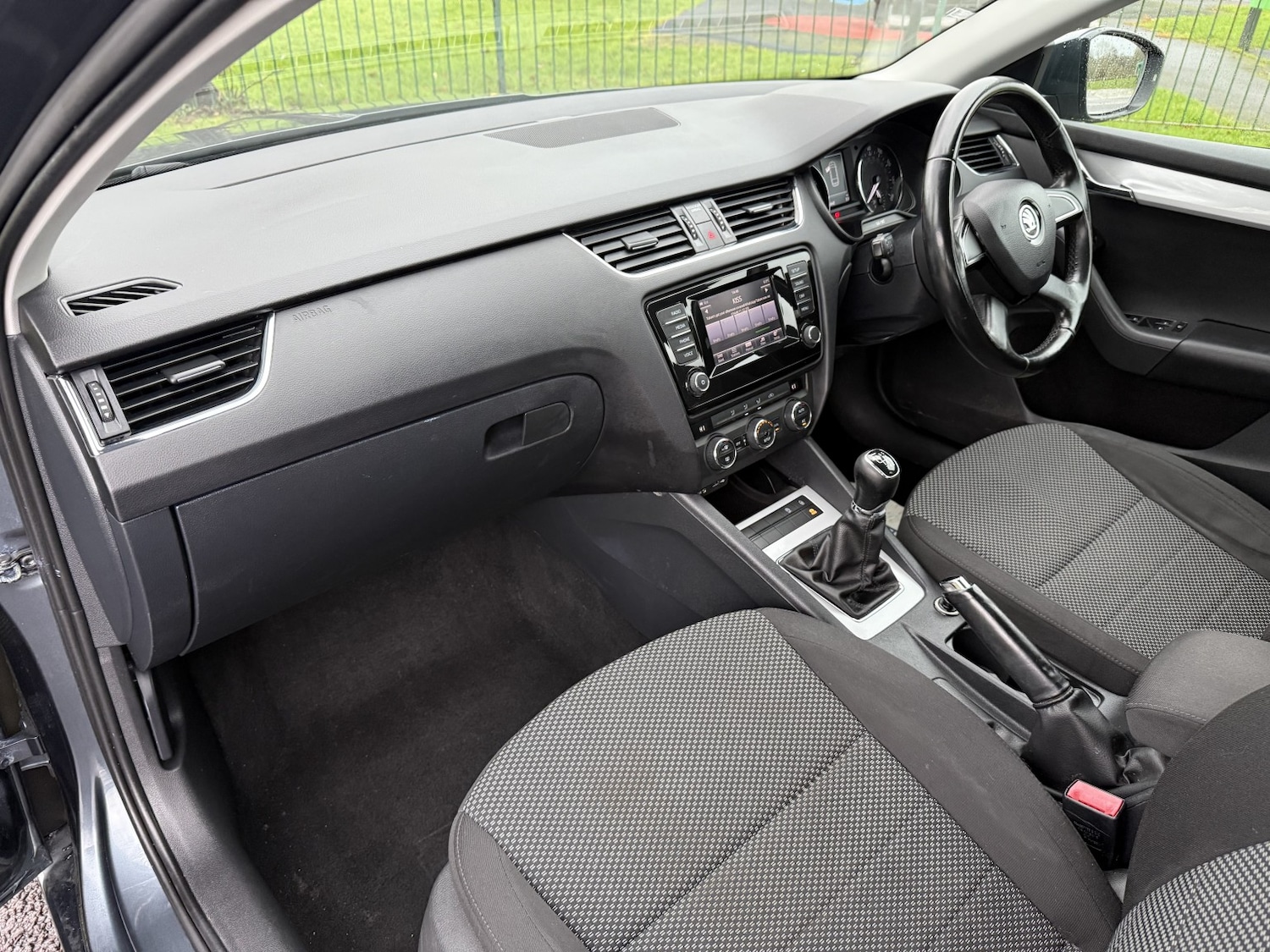 Used Skoda Octavia 2015 for sale - 77357271: Photo 11