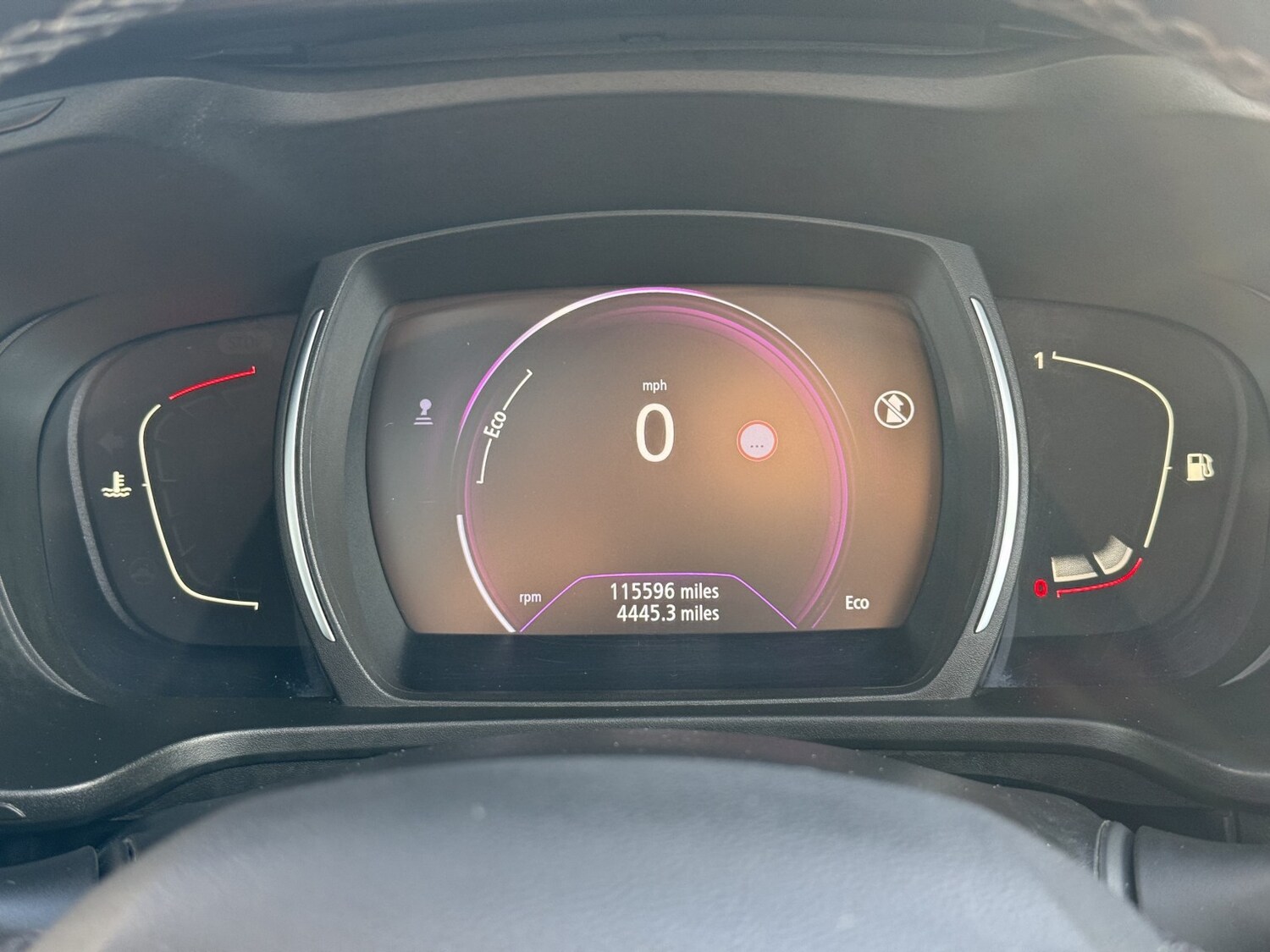 Used Renault Kadjar 2015 for sale - 77584535: Photo 18