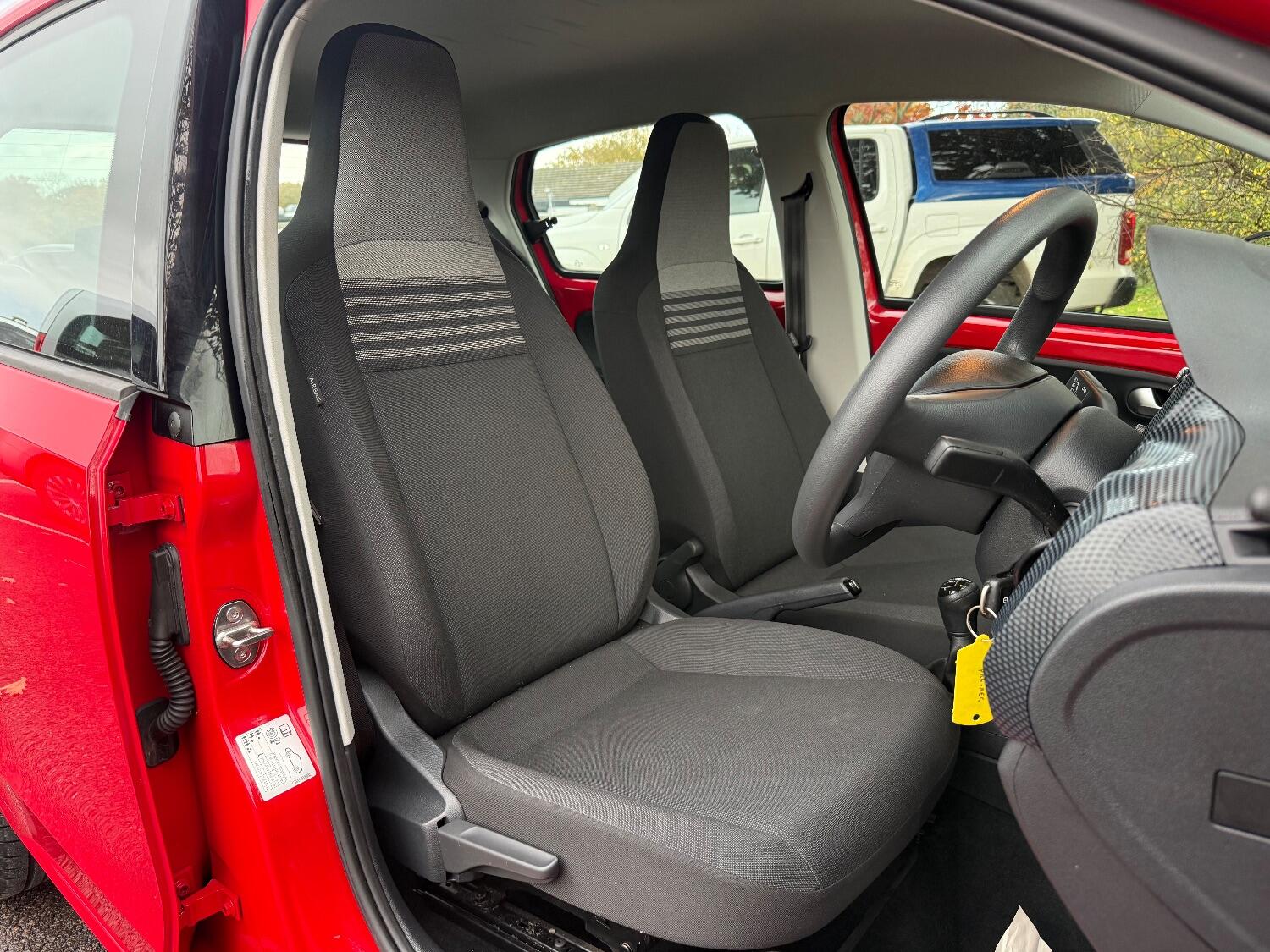 Used Volkswagen up! 2018 for sale - 76497423: Photo 7