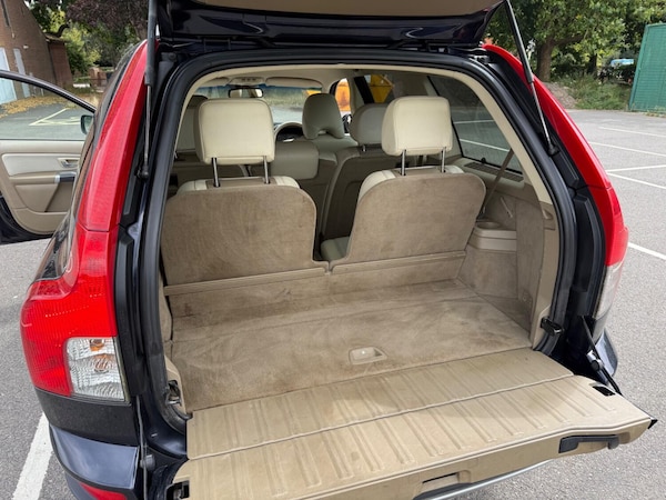 Used Volvo XC90 2008 for sale - 76319448: Photo 17