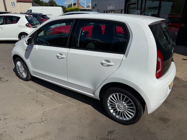 Used Volkswagen up! 2013 for sale - 75210386: Photo 4