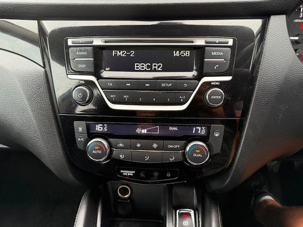 Used Nissan Qashqai 2015 for sale - 75347940: Photo 12
