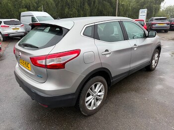 Used Nissan Qashqai 2015 for sale - 75347940: Photo