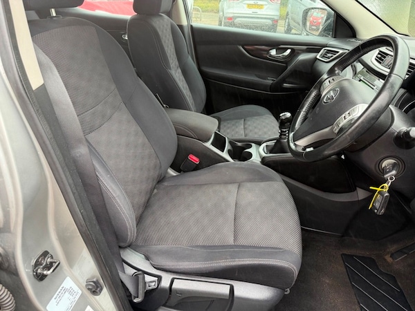 Used Nissan Qashqai 2015 for sale - 75347940: Photo 9
