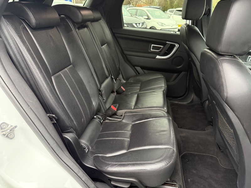 Used Land Rover Discovery Sport 2017 for sale - 77213214: Photo 12