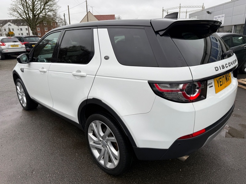 Used Land Rover Discovery Sport 2017 for sale - 77213214: Photo 4