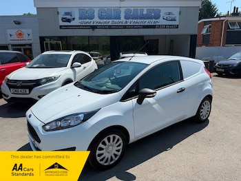 Used Ford Fiesta 2016 for sale - 79179327: Photo