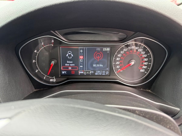 Used Ford Mondeo 2013 for sale - 75643176: Photo 8